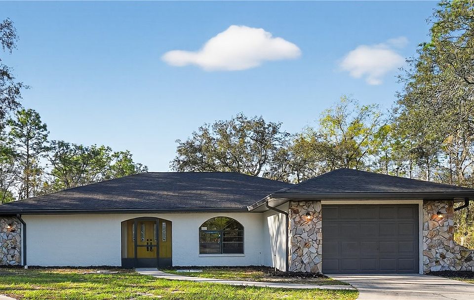 1st image of 1060 E Rockefeller Ln