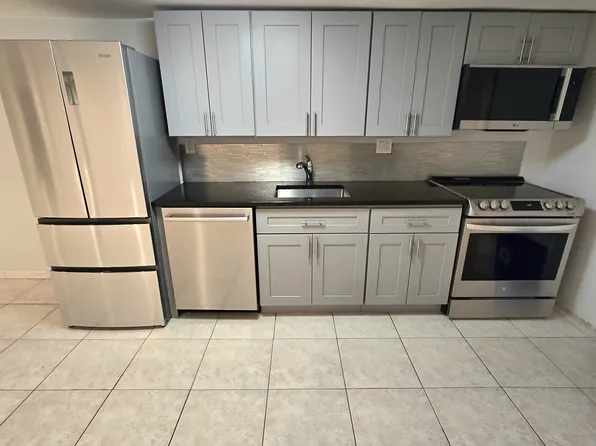 (undisclosed Address), Bronx, NY 10465