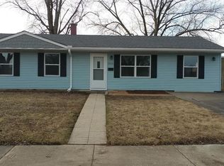 1616 Lincolnshire Ave, Aurora, IL 60506