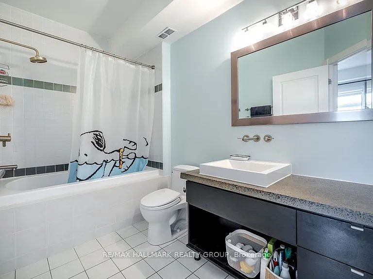 226 Dalhousie St — Photo 38