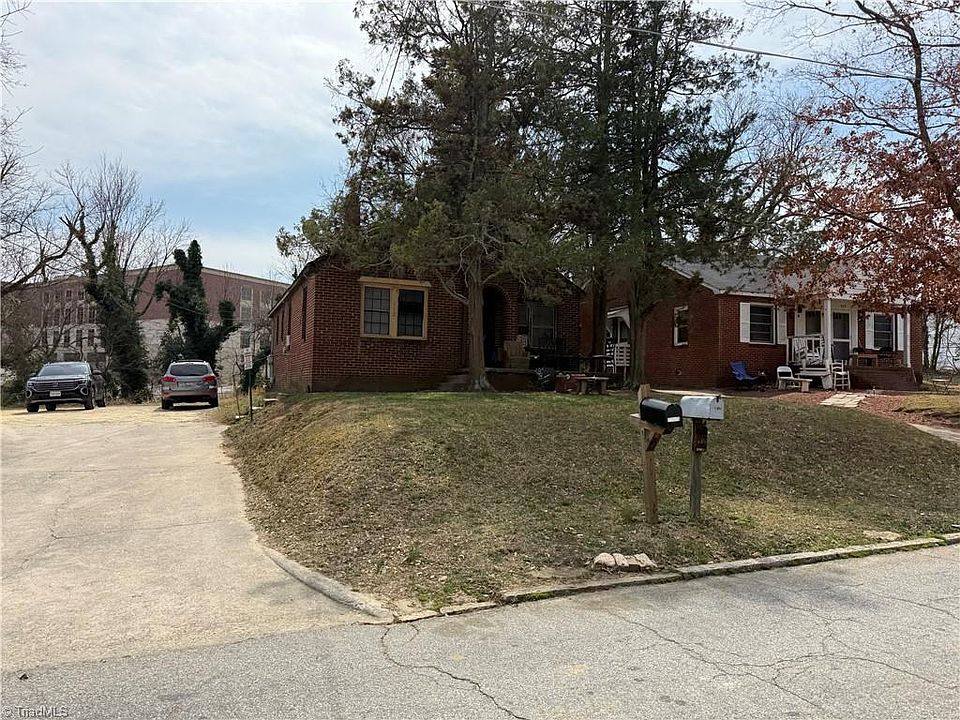 2nd image of 510 Richardson Ave