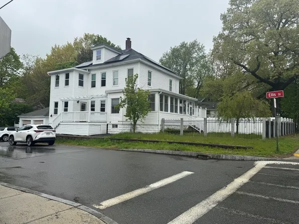 343 South St, Fitchburg, MA 01420