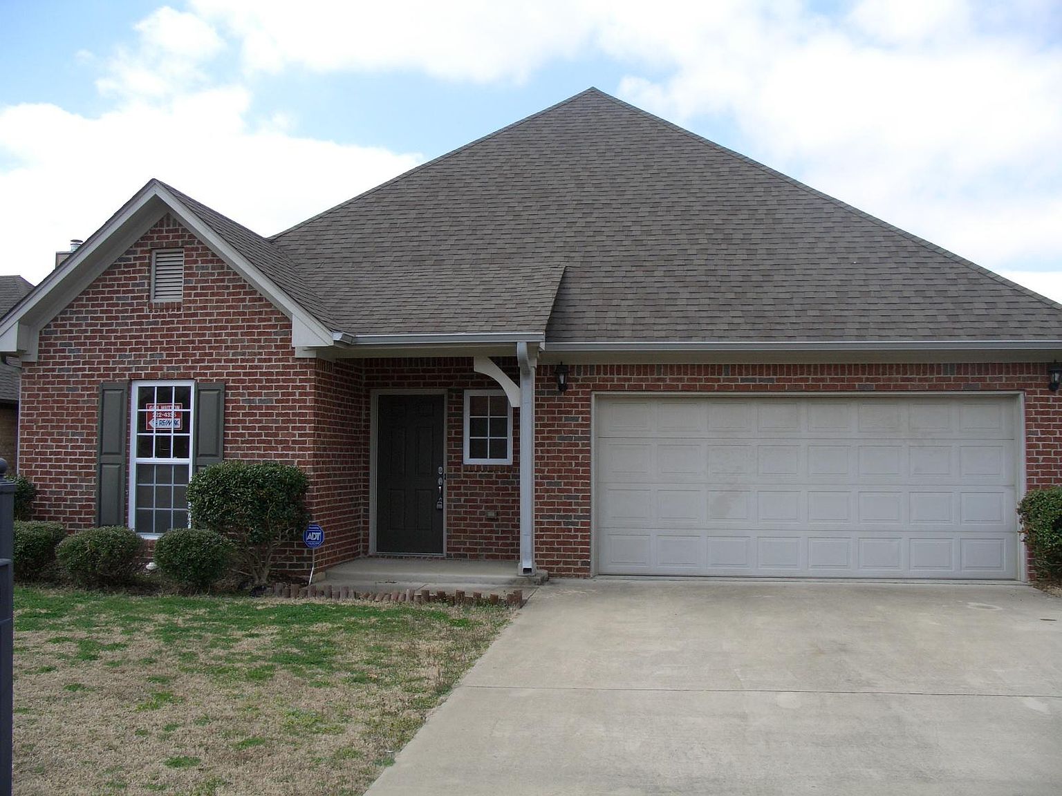 391 Holland Lakes Dr S, Pelham, AL 35124 Zillow