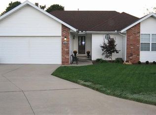 2315 S Thelma Ave, Springfield, MO 65807