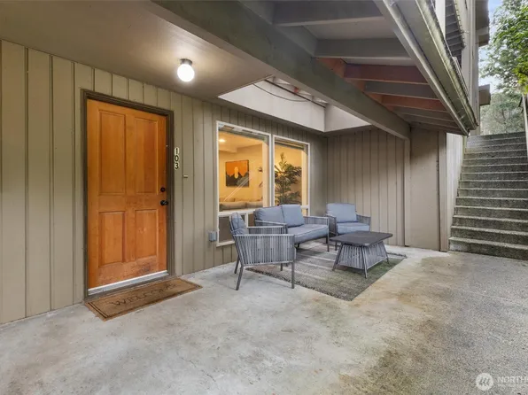 8515 Main Street #103, Edmonds, WA 98026