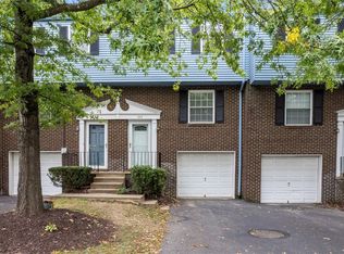 335 Laporte Ct, Cranberry Township, PA