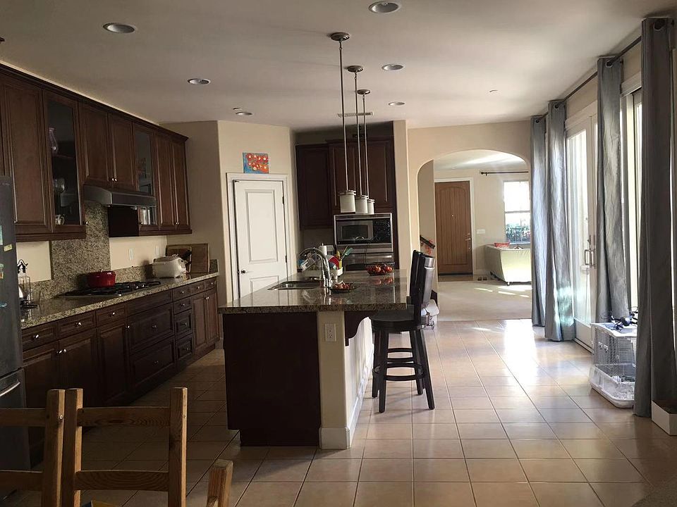 2nd image of 13560 Chamise Vista Ln