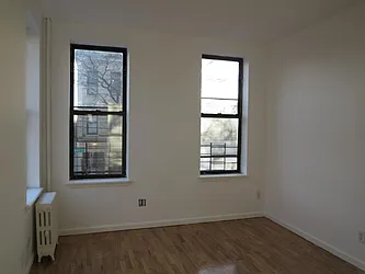 Rented by Transvilla Real Estate & Development Group Inc.