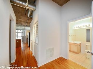1000 W Adams St APT 405, Chicago, IL 60607