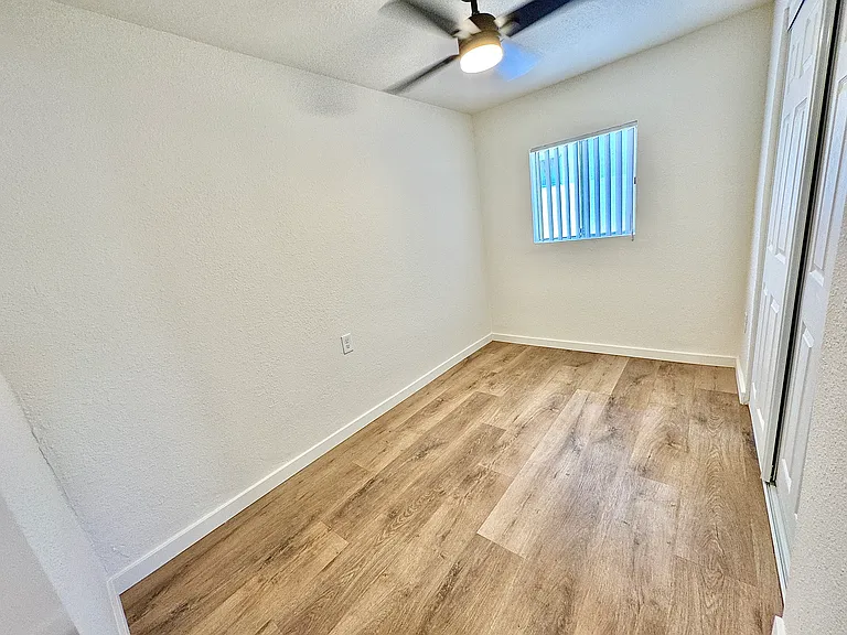 6418 Tujunga Ave #6424-7/8 — Photo 15