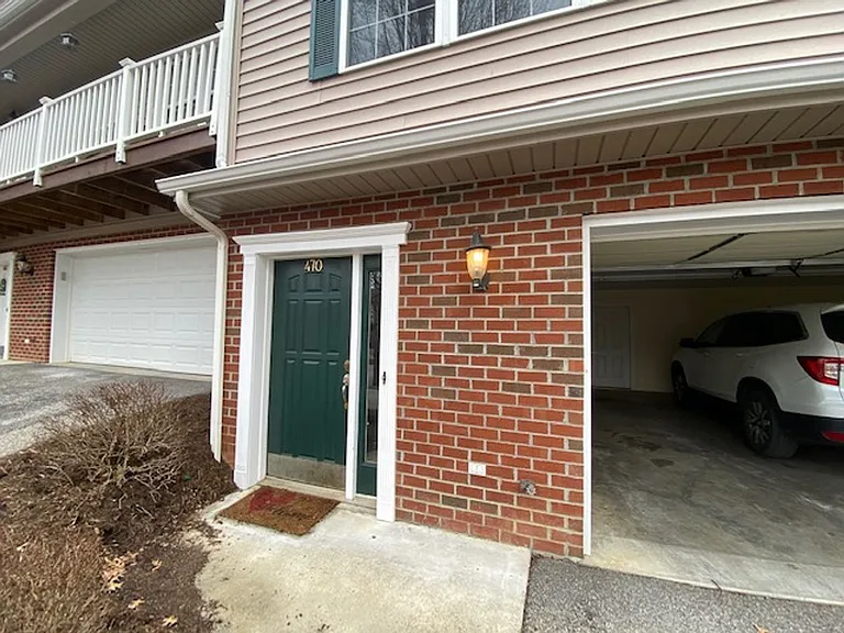 470 Tall Oak Blvd NW — Photo 2