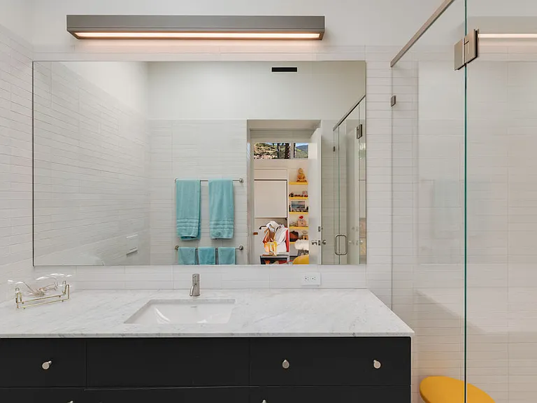 27044 Sea Vista Dr — Photo 37