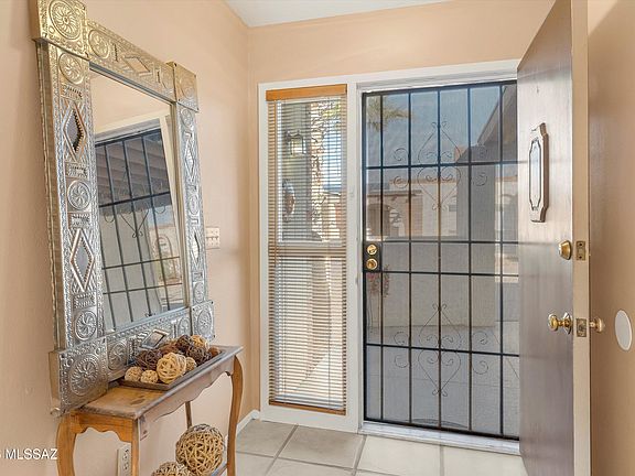 4th image of 9111 N Oracle Rd APT 162