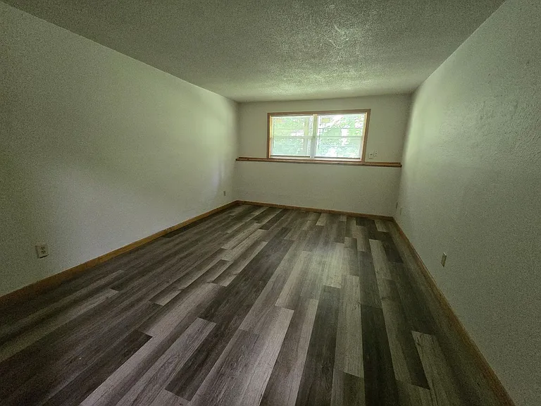 2098 Imperial Ln — Photo 2