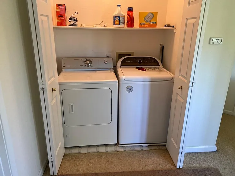 952 Furlong Dr — Photo 11