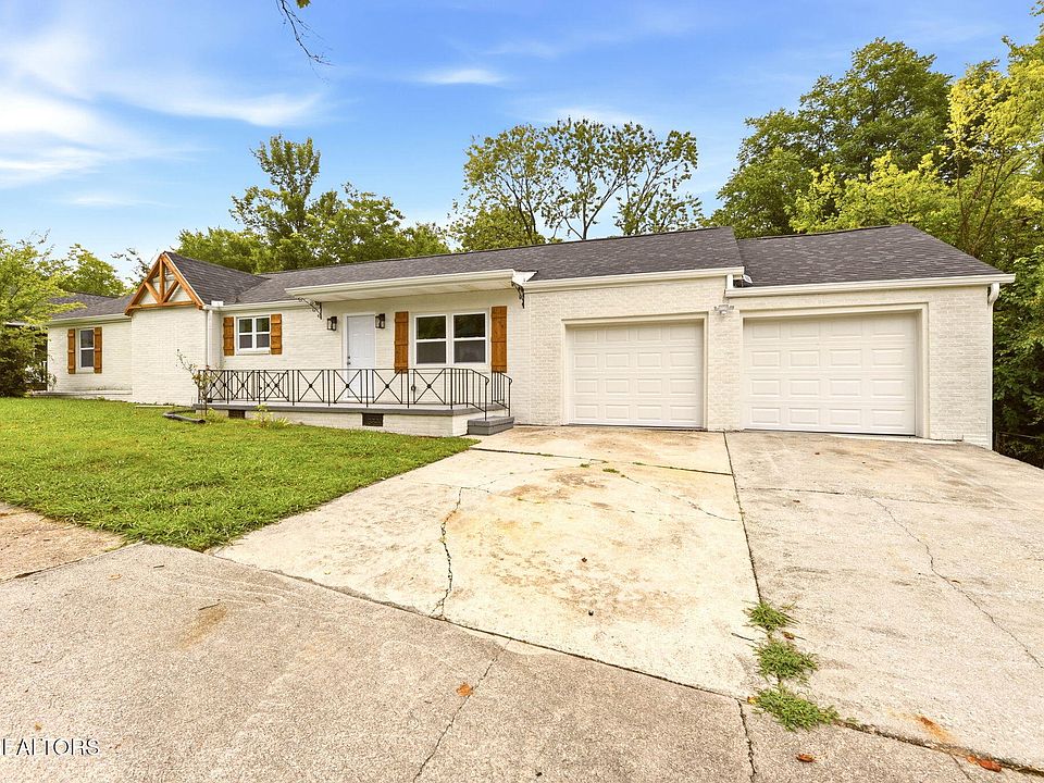 1st image of 2406 E Glenwood Ave