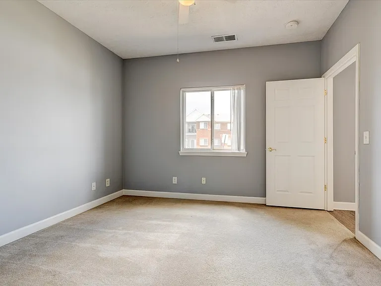 Cross Lake Apartments — Photo 20