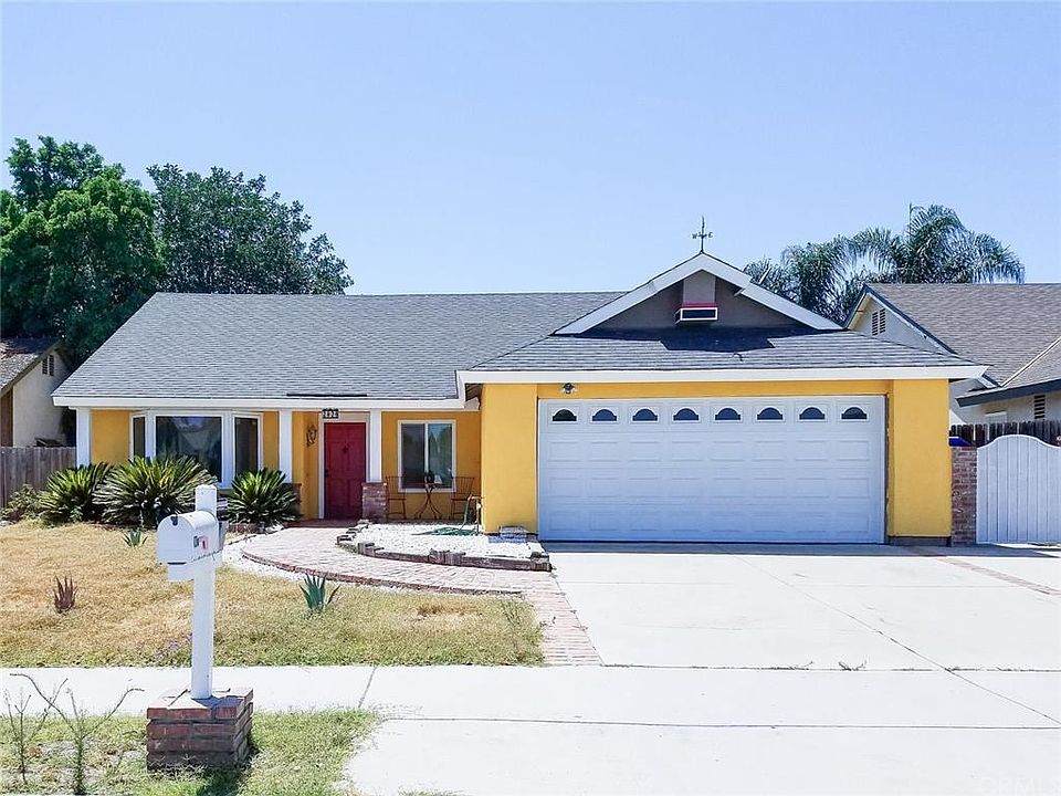 1st image of 2836 S Marigold Ave