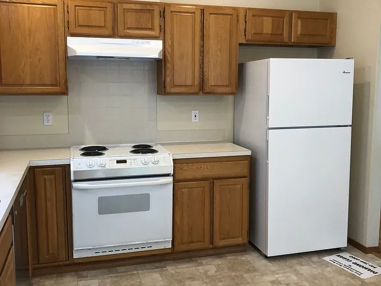 5553 SW Windflower Dr — Photo 3