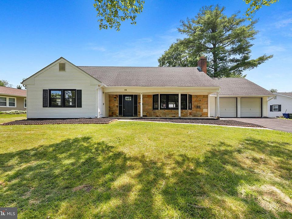 1st image of 39 Twilight Ln