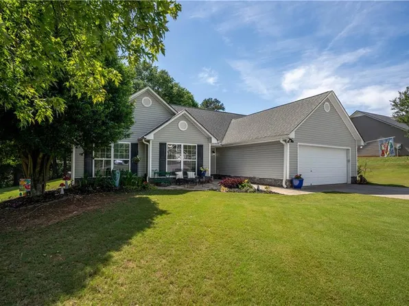 327 Tallassee Ln, Statham, GA 30666