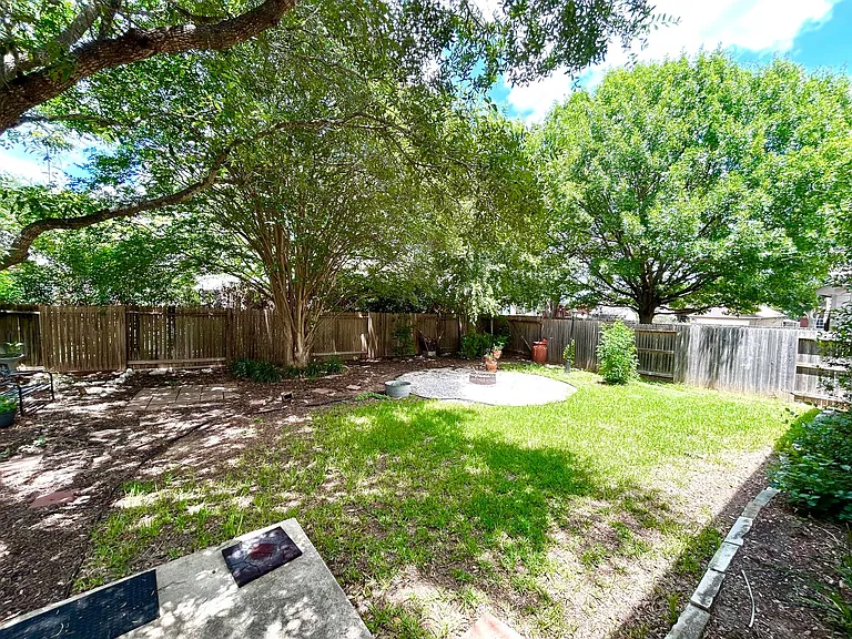 8807 Brae Ridge Dr — Photo 27