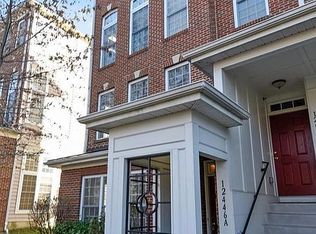 12446 A Liberty Bridge Rd, Fairfax, VA 22033