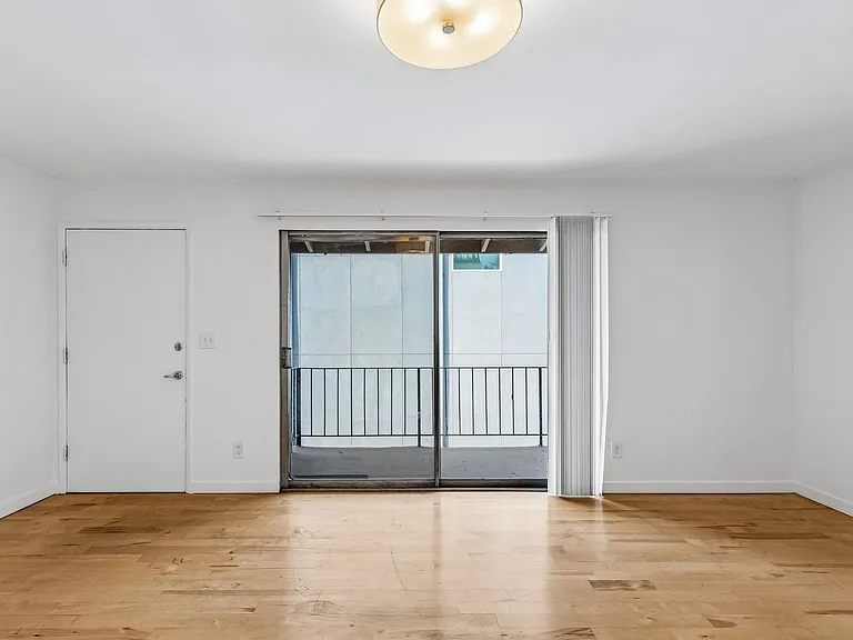 1314 Maltman Ave — Photo 16