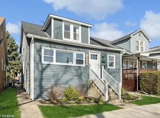 3634 N Christiana Ave #2, Chicago, IL 60618