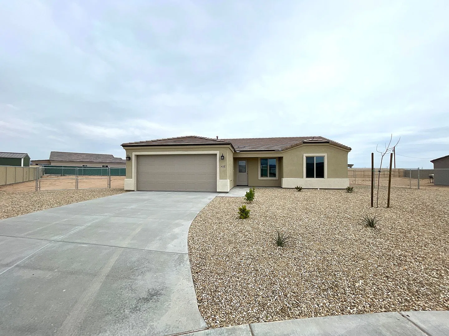 Modern 3-Bedroom Home with Mountain Views & RV Parking! — Photo 3