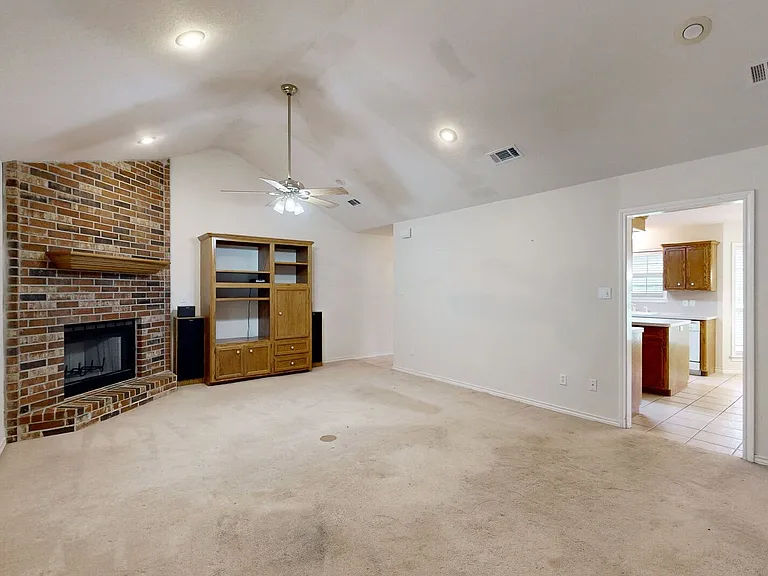 6054 Clay Pit Rd — Photo 5