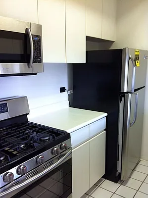 Rented by Battery Park Realty | media 15