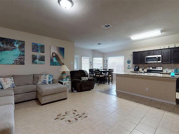 2nd image of 2729 Gains Mill Dr
