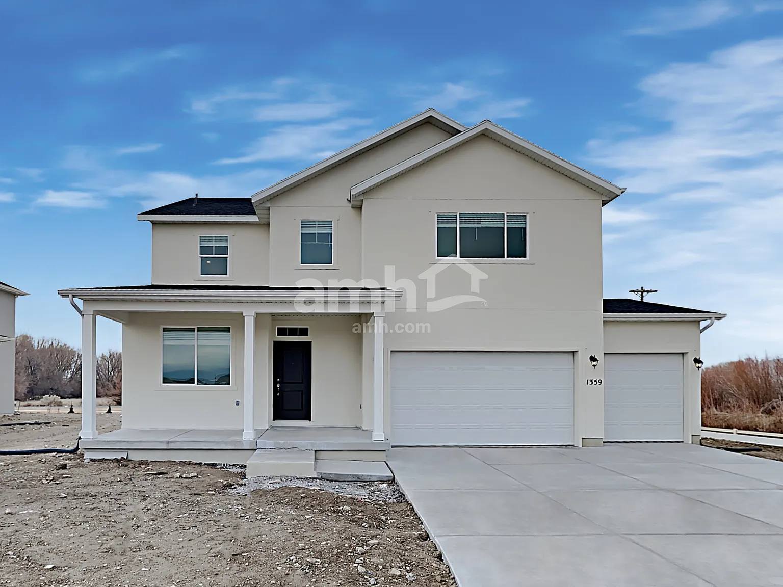 4 bed, 2.5 bath, 2453 sqft, $2,895 — Photo 1