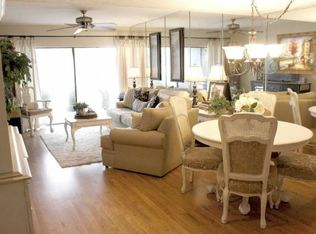 810 S Village Dr #204, Saint Petersburg, FL 33716