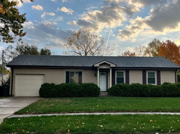 2020 Manor Dr, Lebanon, IN 46052
