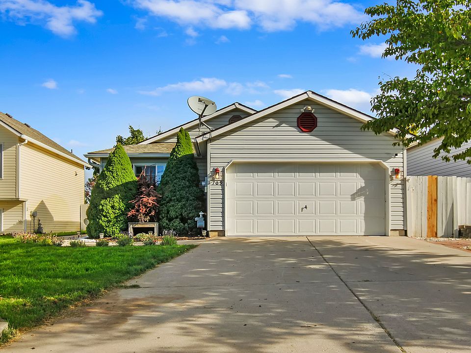 1st image of 709 E Tara Lee Ave