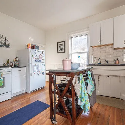 256 Morris Ave #2 — Photo 6