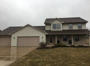 1971 Quindalee Rd, De Pere, WI 54115