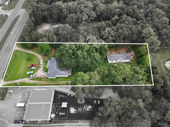 7121 Pine Forest Rd, Pensacola, FL 32526