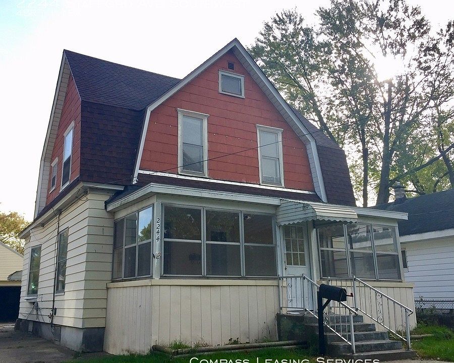 1st image of 2244 Stafford Ave SW