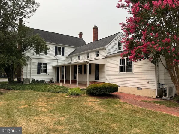 109 E Division St, Dover, DE 19901