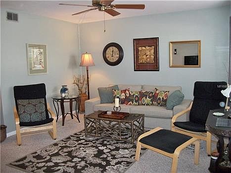 3rd image of 2050 58th Ave N APT 12