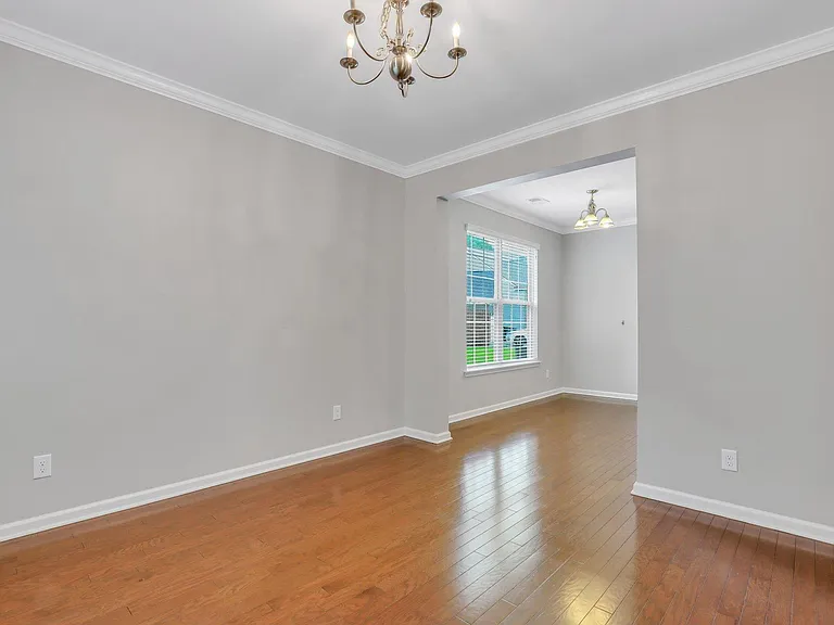 10 Shady Grove Ct — Photo 12