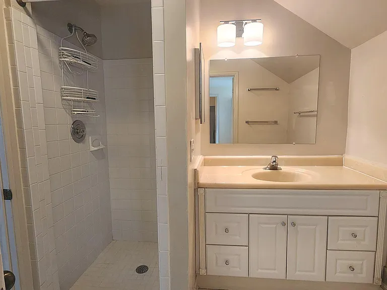 3347 S Wakefield St #B2 — Photo 20