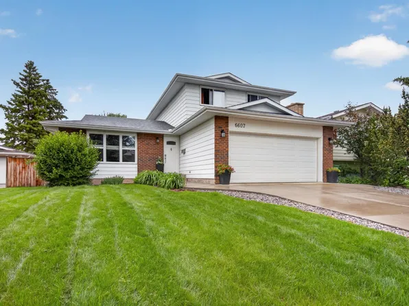 6607 187th St NW, Edmonton, AB T5T 2N1