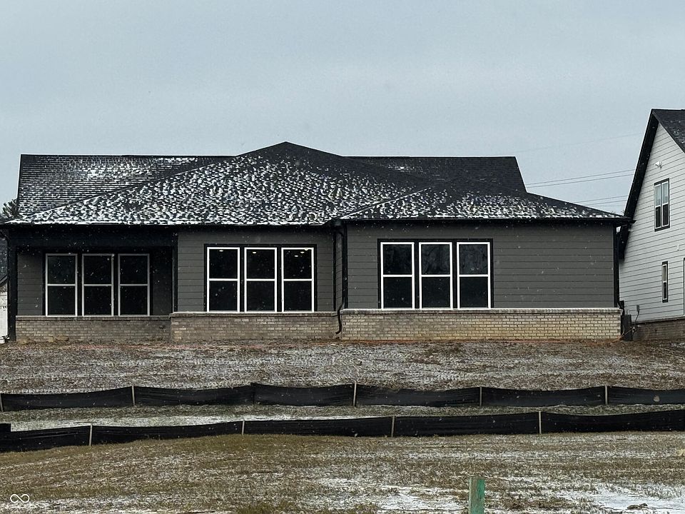 2nd image of 14379 Sydney Ln