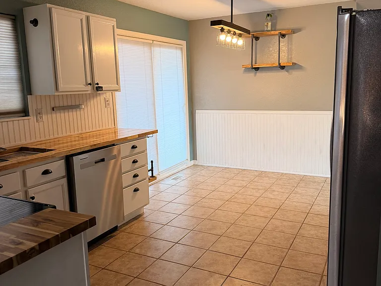 7225 Caballero Ave — Photo 24