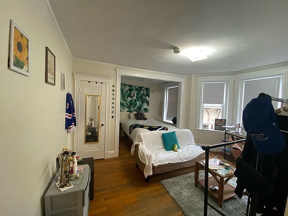 5th image of 1111 Boylston St APT 32