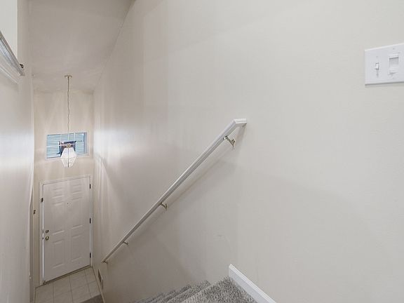 4th image of 21856 Hartford Way